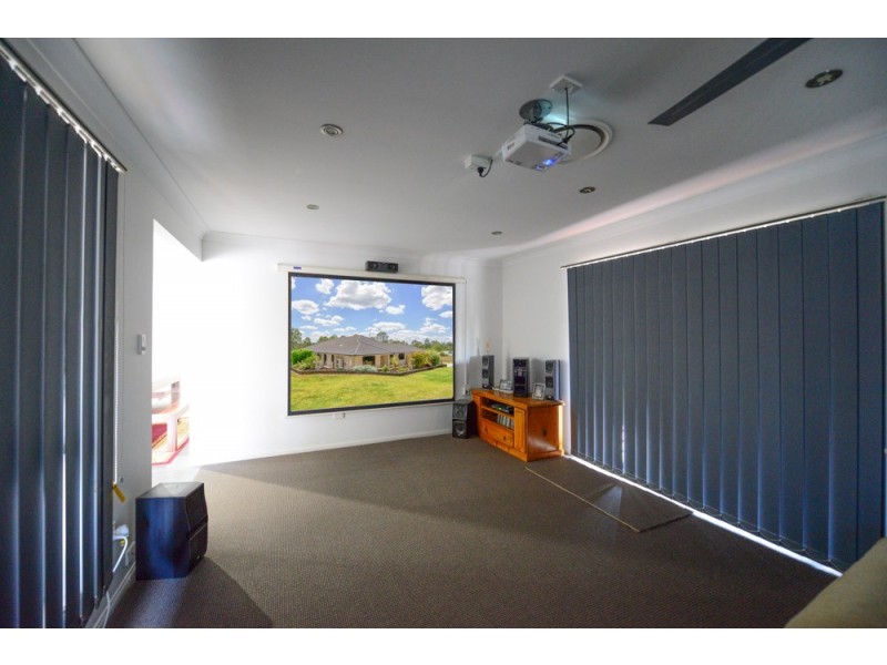 18 – 20 Muston Crt, Greenbank QLD 4124