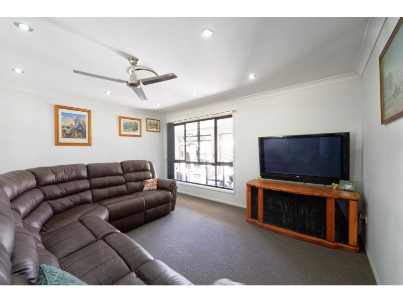 18 – 20 Muston Crt, Greenbank QLD 4124