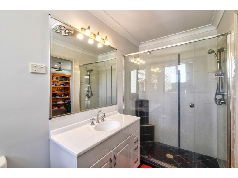 18 – 20 Muston Crt, Greenbank QLD 4124