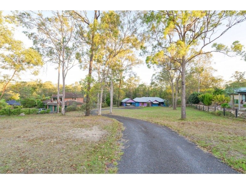 24-26 Silvereye Cres, Greenbank QLD 4124