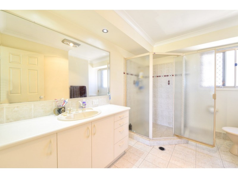 10 High Peak Crescent, Springfield QLD 4300