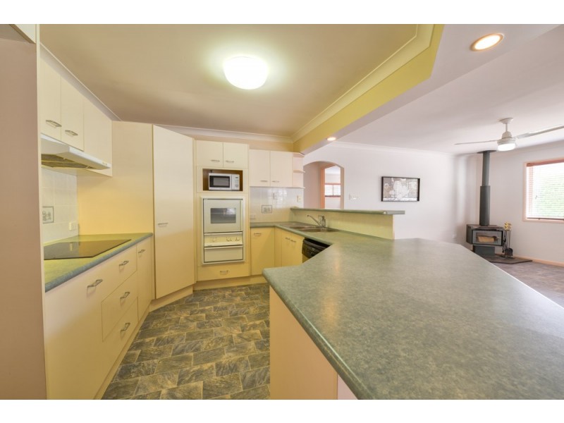 89 Sharpless Rd, Springfield QLD 4300