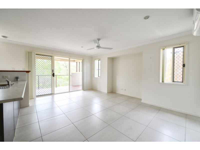 5 Cape Nelson Way, Springfield Lakes QLD 4300