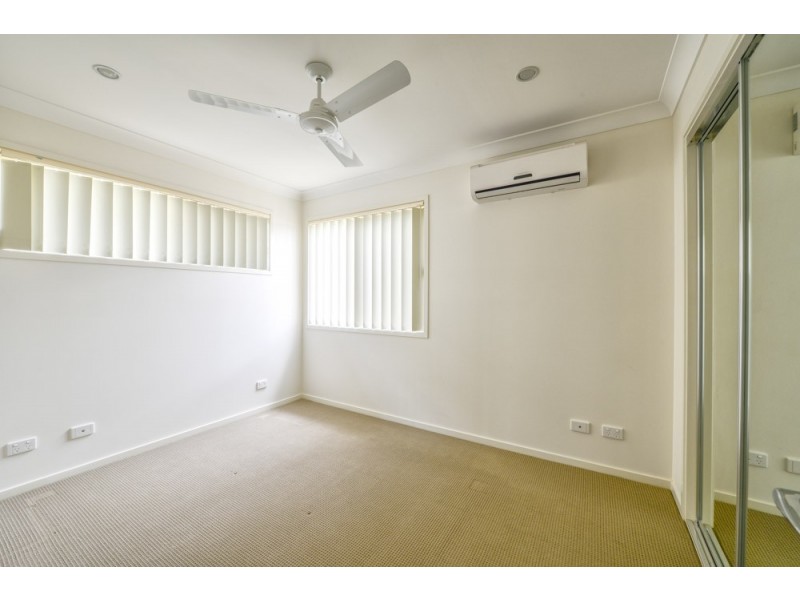 5 Cape Nelson Way, Springfield Lakes QLD 4300