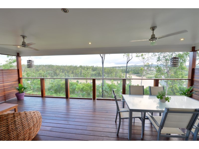 10 Aspect Tce, Springfield Lakes QLD 4300