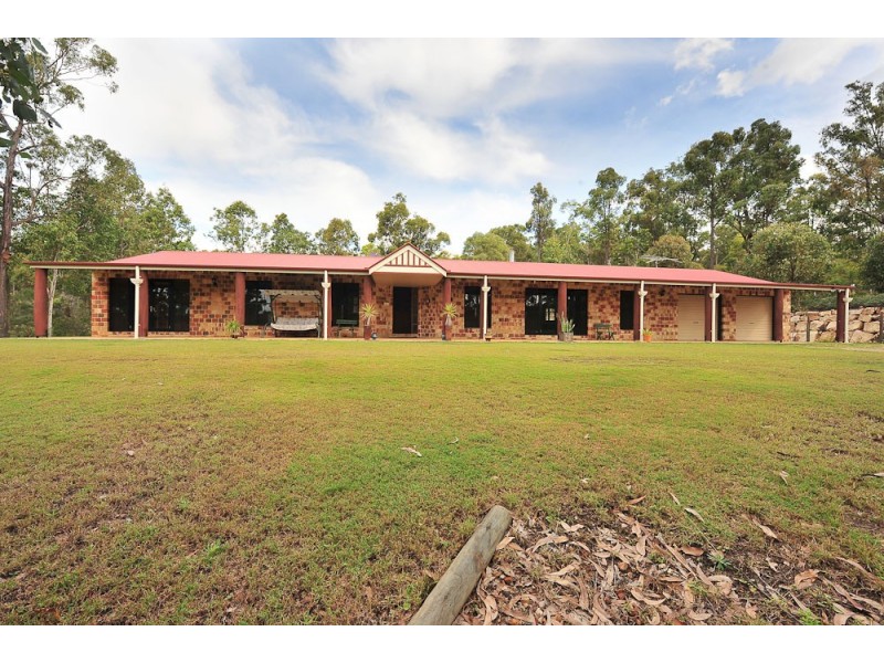10-18 Woodswallow Ct, Greenbank QLD 4124