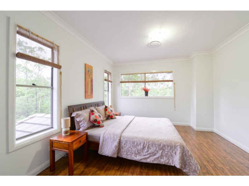 10 Lomandra Court, Brookwater QLD 4300