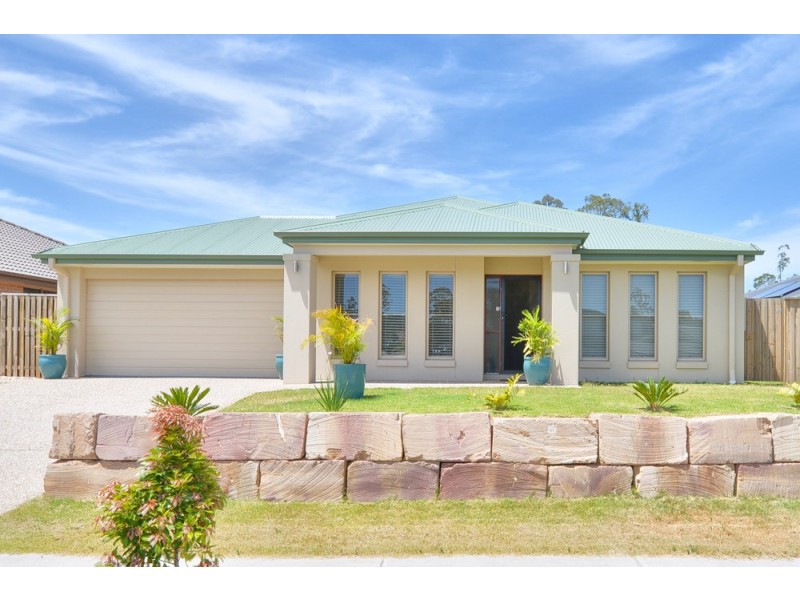 15 Livinus Place, Augustine Heights QLD 4300