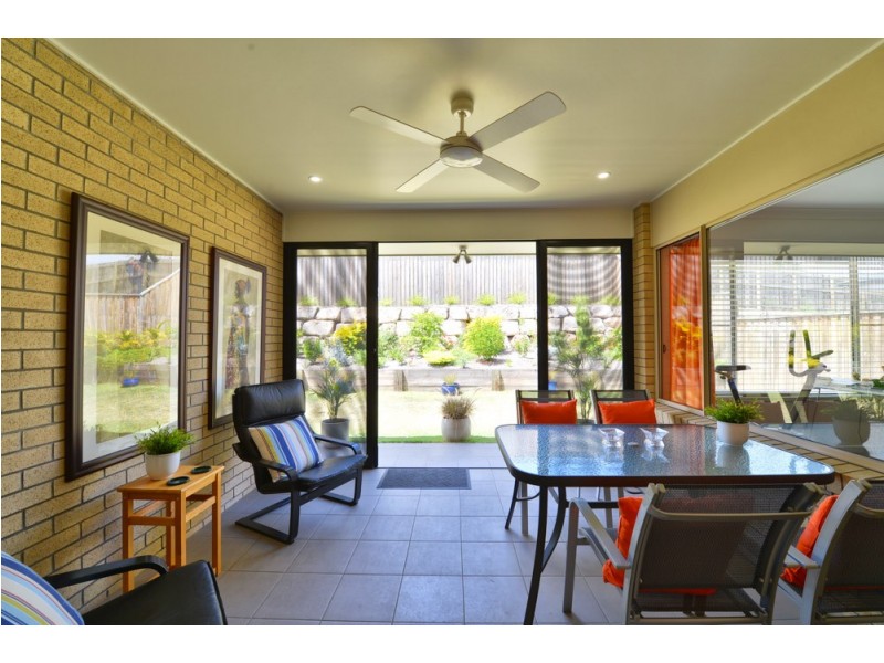 15 Livinus Place, Augustine Heights QLD 4300