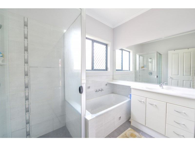 45 Bounty Street, Springfield Lakes QLD 4300