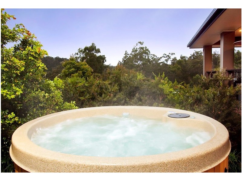 18 Verbena Crescent, Brookwater QLD 4300