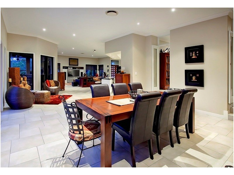 18 Verbena Crescent, Brookwater QLD 4300