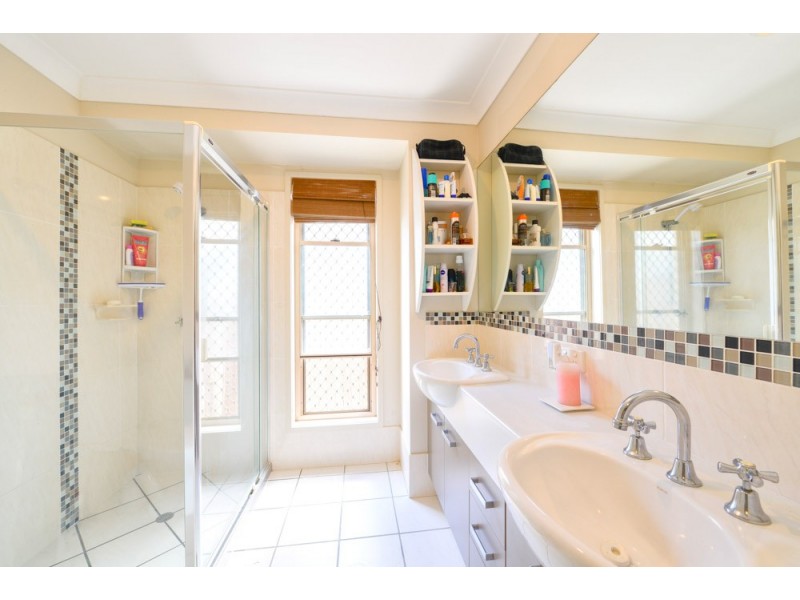 31 Amadeus Circuit, Springfield Lakes QLD 4300