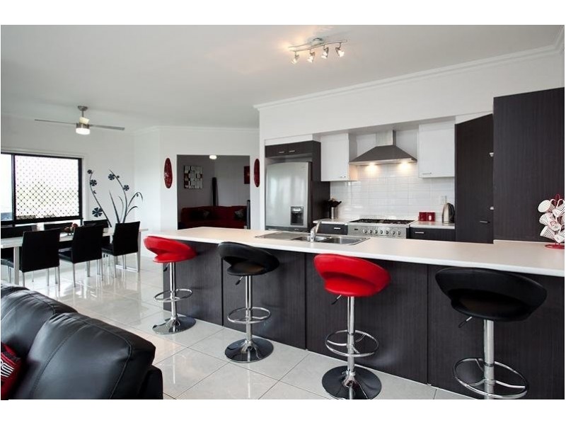 36 Brigid Boulevard, Augustine Heights QLD 4300