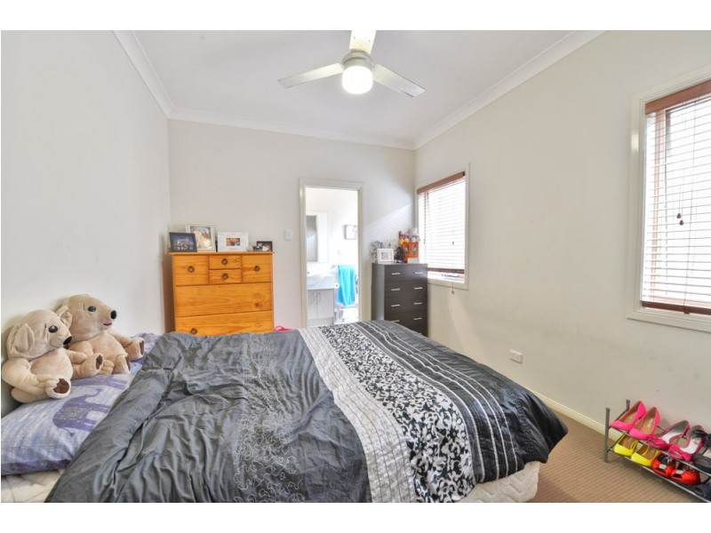 17 Rocky Cape Street, Springfield Lakes QLD 4300