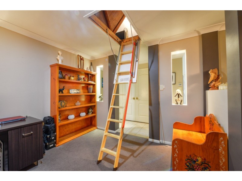 113 Lakeside Ave, Springfield Lakes QLD 4300