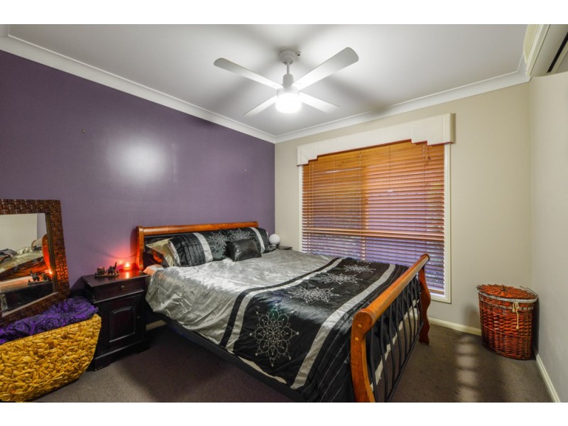 113 Lakeside Ave, Springfield Lakes QLD 4300