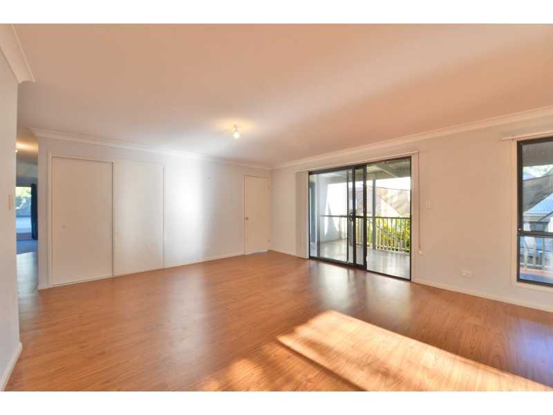 69 Emerald Crescent, Springfield QLD 4300