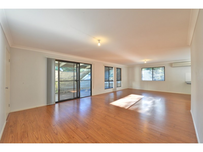 69 Emerald Crescent, Springfield QLD 4300