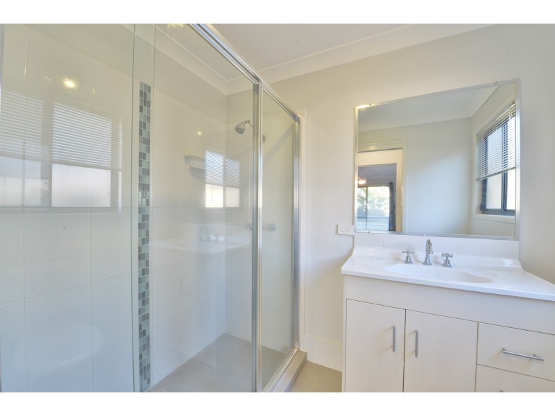 69 Emerald Crescent, Springfield QLD 4300