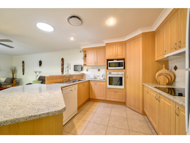 10 Darter Place, Springfield Lakes QLD 4300