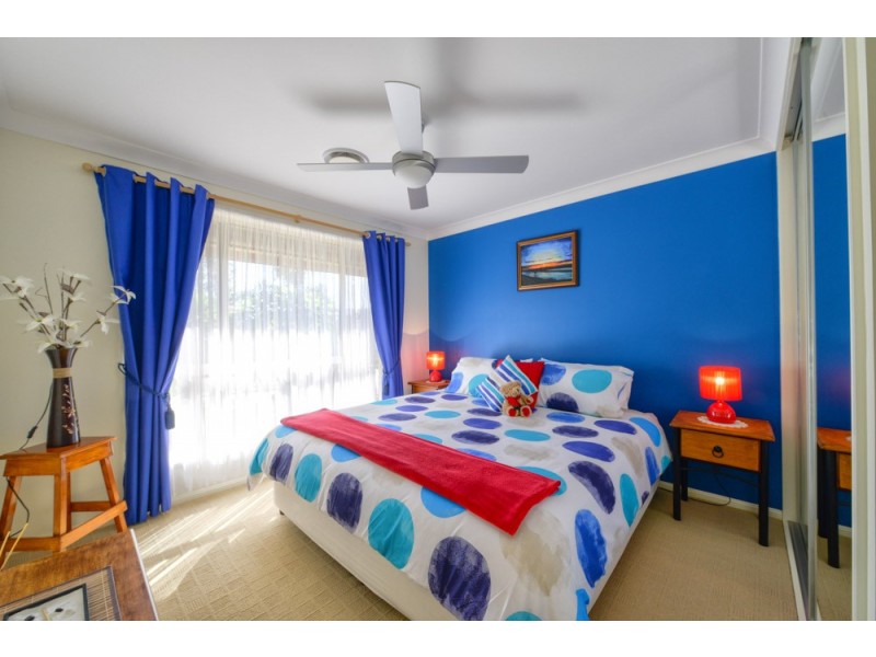 10 Darter Place, Springfield Lakes QLD 4300
