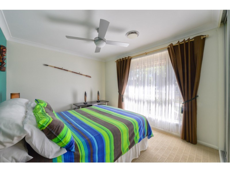 10 Darter Place, Springfield Lakes QLD 4300