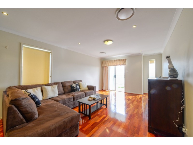 3 Waterview Court, Springfield Lakes QLD 4300