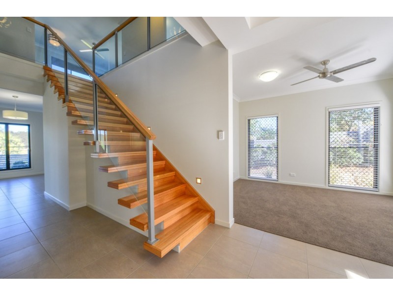 51 Parkview drive, Springfield Lakes QLD 4300