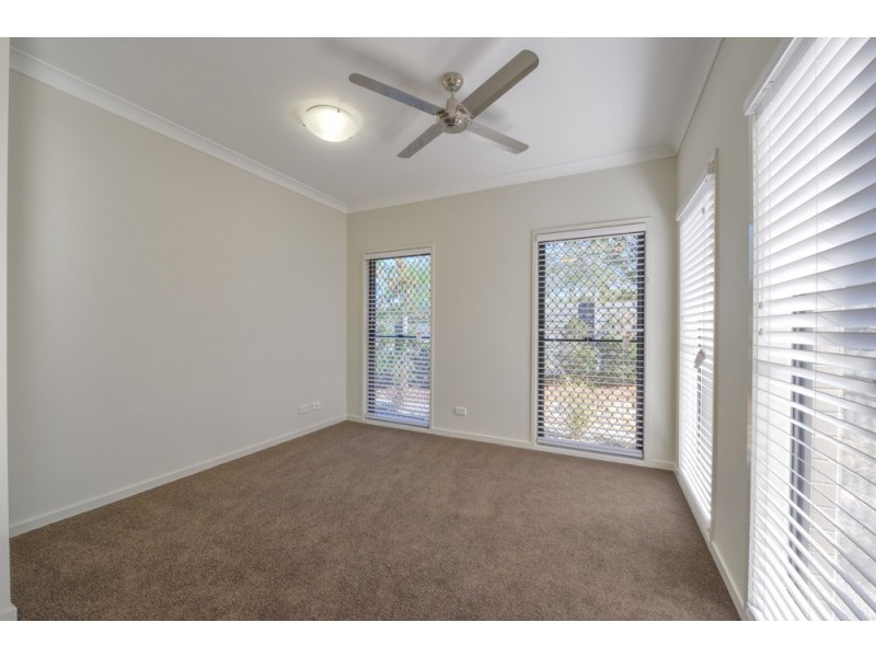 51 Parkview drive, Springfield Lakes QLD 4300