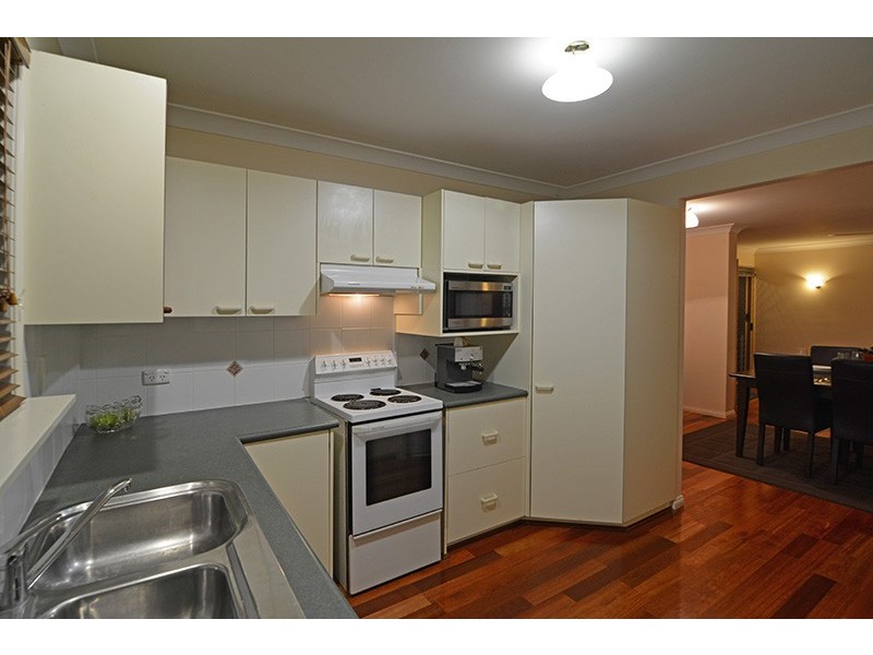 27 Jainba Street, Indooroopilly QLD 4068