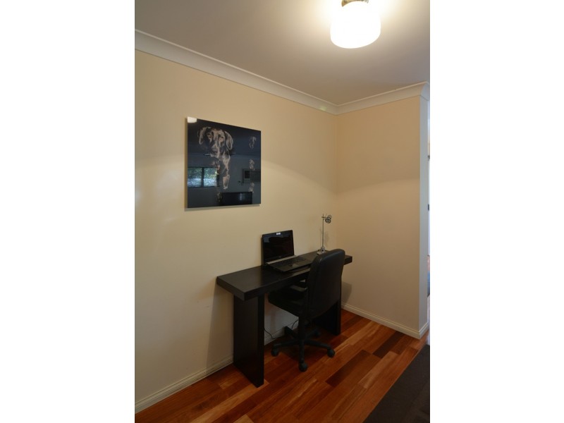 27 Jainba Street, Indooroopilly QLD 4068