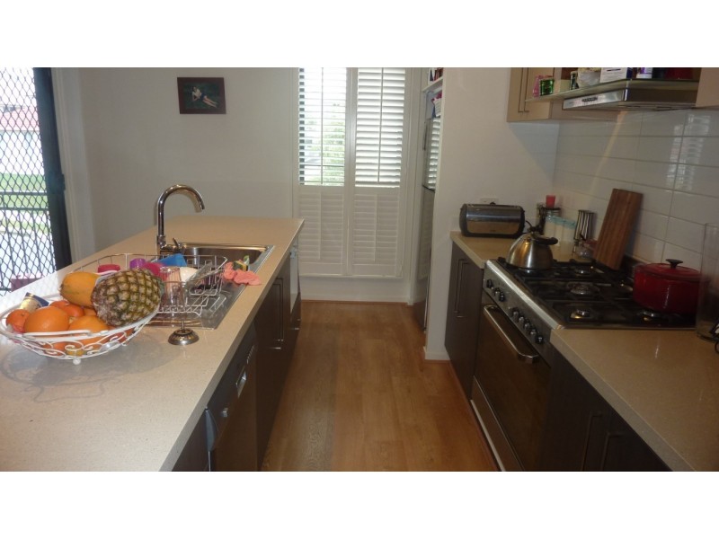 18 Glen Echo Street, Springfield Lakes QLD 4300