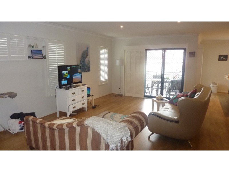 18 Glen Echo Street, Springfield Lakes QLD 4300