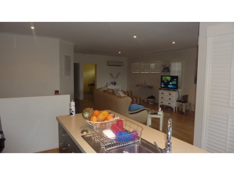 18 Glen Echo Street, Springfield Lakes QLD 4300
