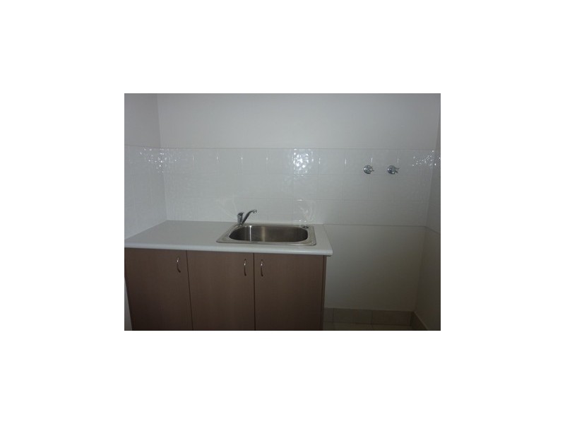 15 Greenleaf Avenue, Springfield Lakes QLD 4300