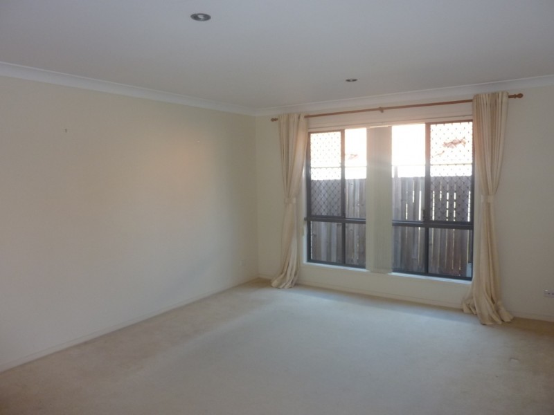 100 James Josey Avenue, Springfield Lakes QLD 4300