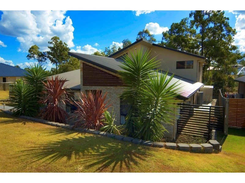23 Burlington Terrace, Springfield Lakes QLD 4300