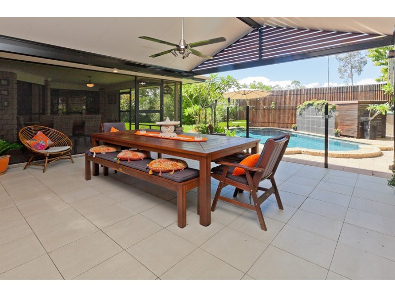 17 De Marce Court, Springfield Lakes QLD 4300