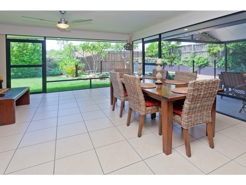 17 De Marce Court, Springfield Lakes QLD 4300