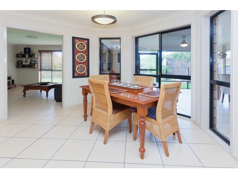 17 De Marce Court, Springfield Lakes QLD 4300