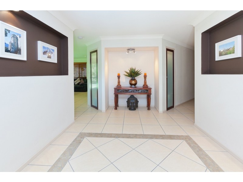 17 De Marce Court, Springfield Lakes QLD 4300