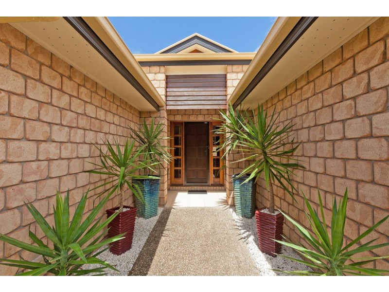 17 De Marce Court, Springfield Lakes QLD 4300