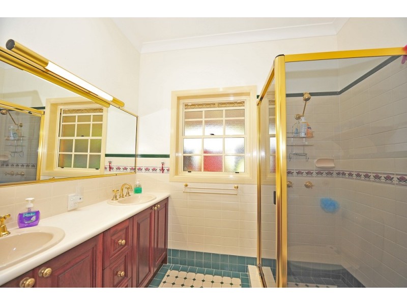 10 Potaroo Court, Greenbank QLD 4124