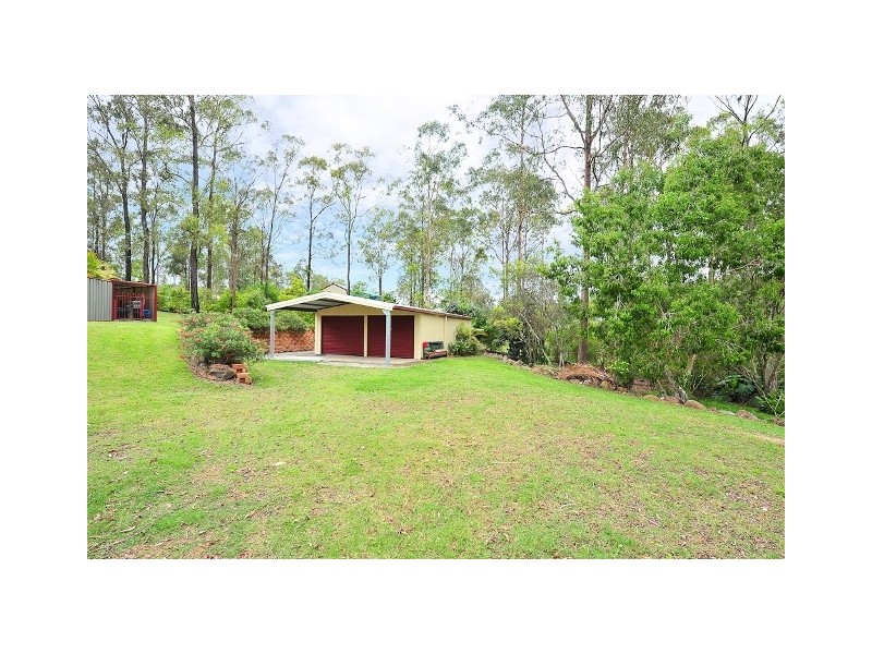 10 Potaroo Court, Greenbank QLD 4124