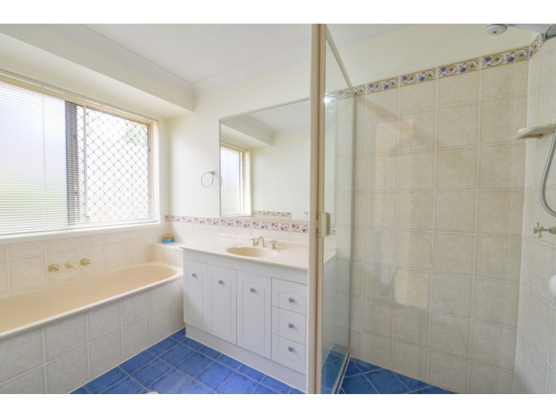 94 James Josey Avenue, Springfield Lakes QLD 4300