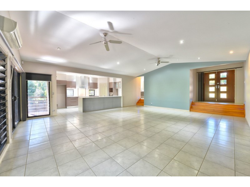 21 Burlington Terrace, Springfield Lakes QLD 4300