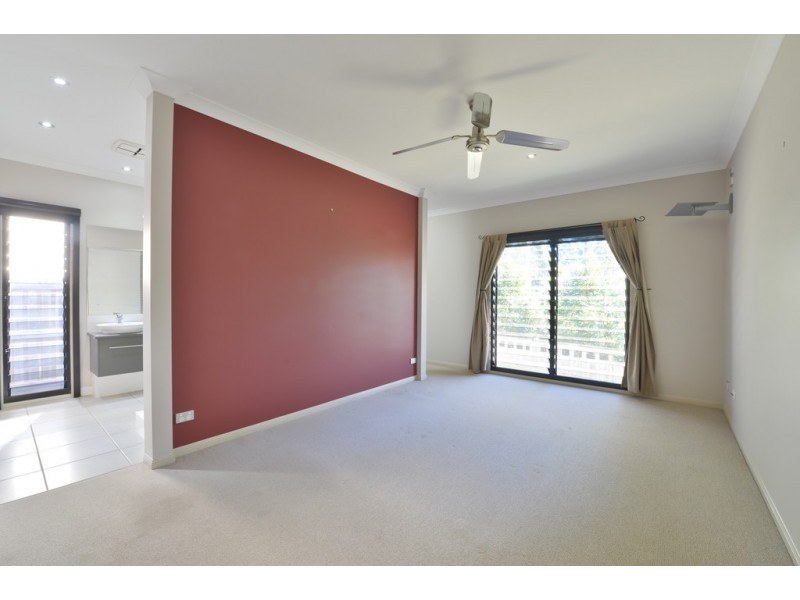 21 Burlington Terrace, Springfield Lakes QLD 4300