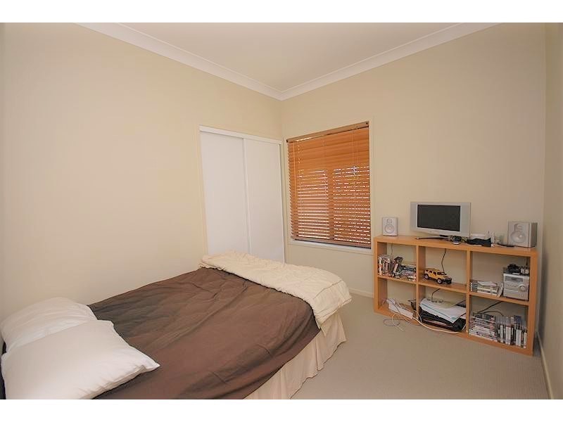 45 Admiral Terrace, Springfield Lakes QLD 4300