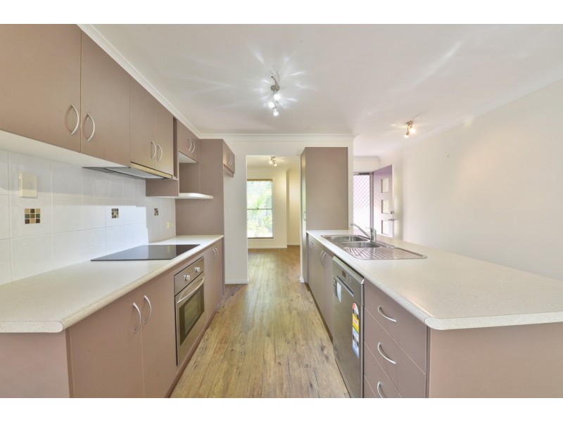 34 Elmwood Circuit, Springfield Lakes QLD 4300